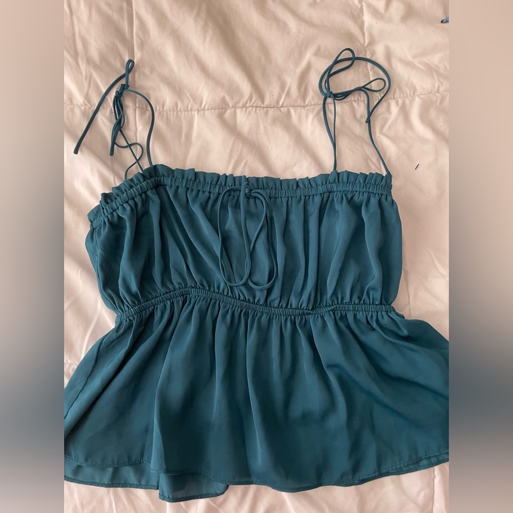blue going out top